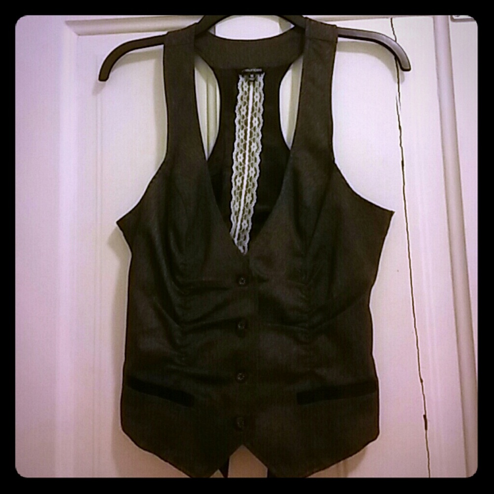 Maurices Vest